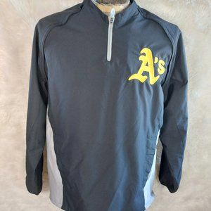 Majestic Oakland Athletics Men's Black and Grey Windbreaker Long Sleeve Pullover